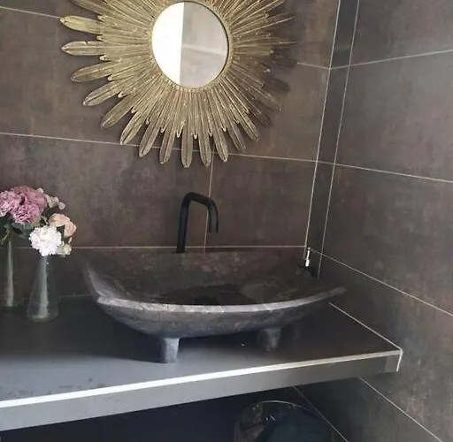 度假居 Entre Mer, Montagnes, Etangs Et Rivieres *