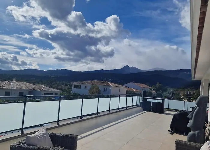 度假居 Entre Mer, Montagnes, Etangs Et Rivieres *