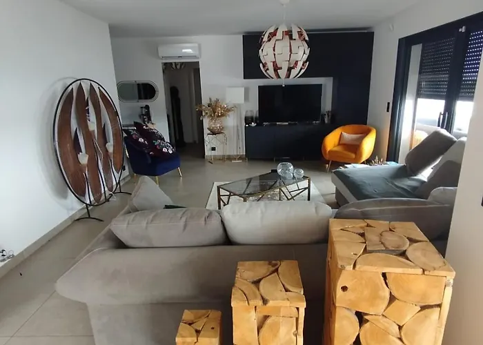 度假居 Entre Mer, Montagnes, Etangs Et Rivieres *