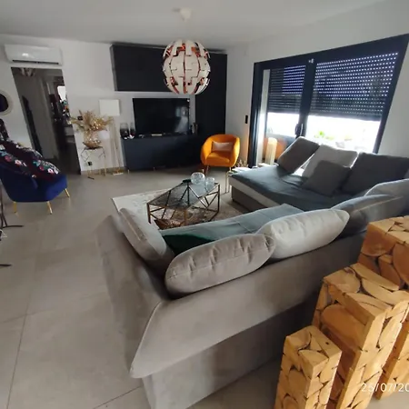 Entre Mer, Montagnes, Etangs Et Rivieres Ventiseri