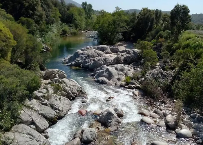 Entre Mer, Montagnes, étangs Et Rivières * Ventiseri