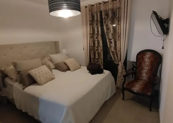 Entre Mer, Montagnes, étangs Et Rivières Hébergement de vacances *