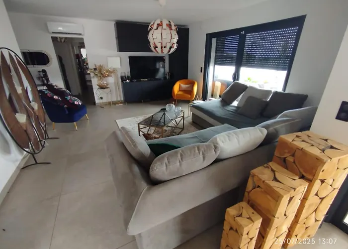 Entre Mer, Montagnes, étangs Et Rivières Ventiseri